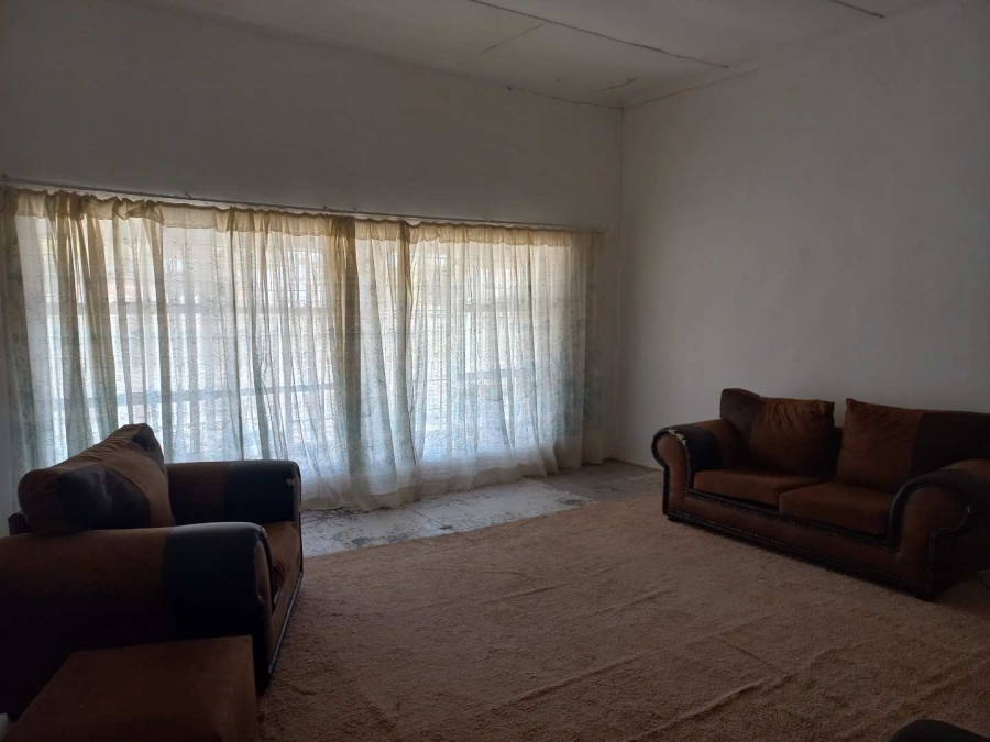 0 Bedroom Property for Sale in Dealesville Free State